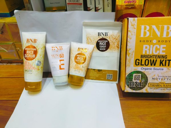 5-in-1 BnB Rice Whitening & Glowing Facial Kit – Sunscreen, Face Wash, Scrub, Mask & Glow Serum